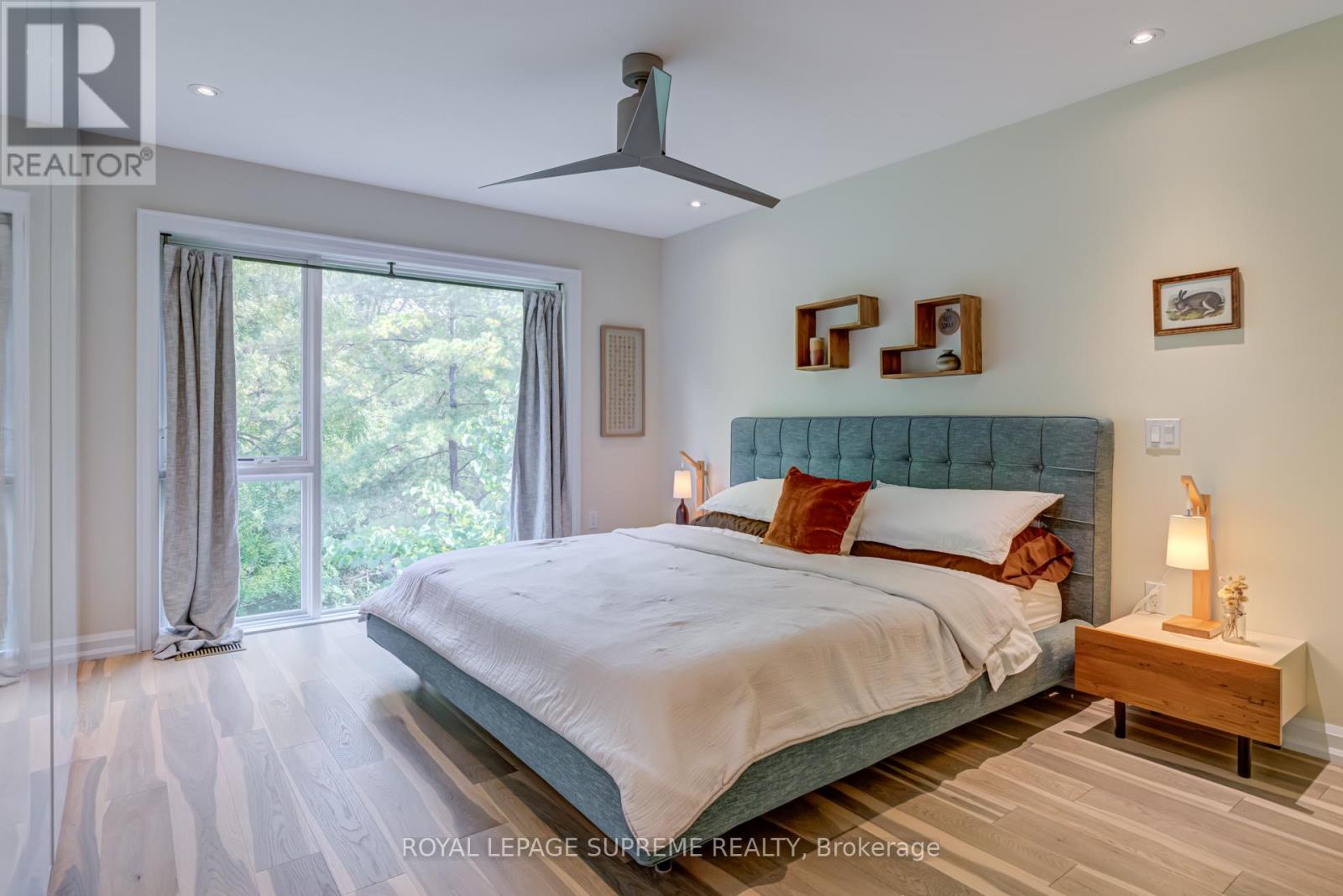 11 West Lynn Avenue, Toronto (Woodbine Corridor), Ontario  M4C 3V7 - Photo 15 - E12754000