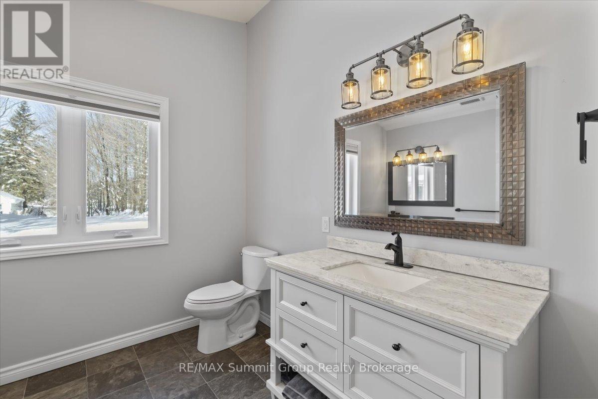 135 Confederation Drive, Chatsworth, Ontario  N0H 1R0 - Photo 14 - X12755256