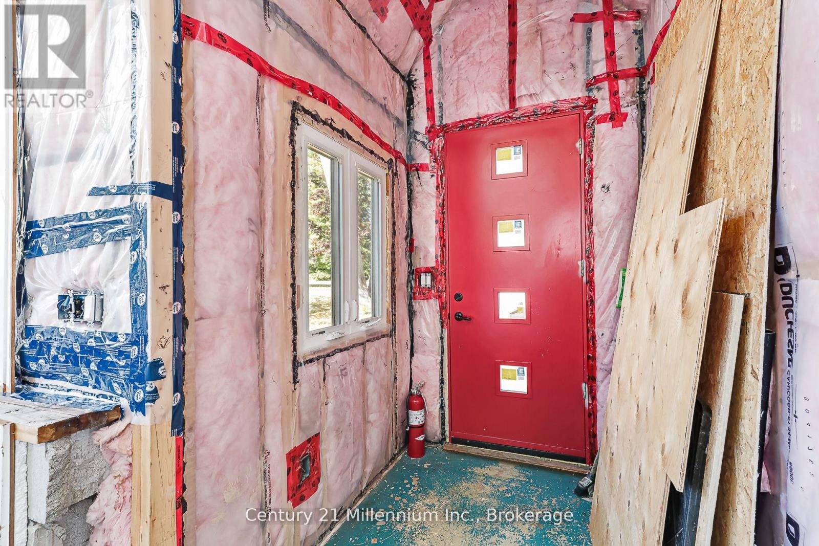 178 Sleepy Hollow Road, Blue Mountains, Ontario  L9Y 0S8 - Photo 35 - X12755222