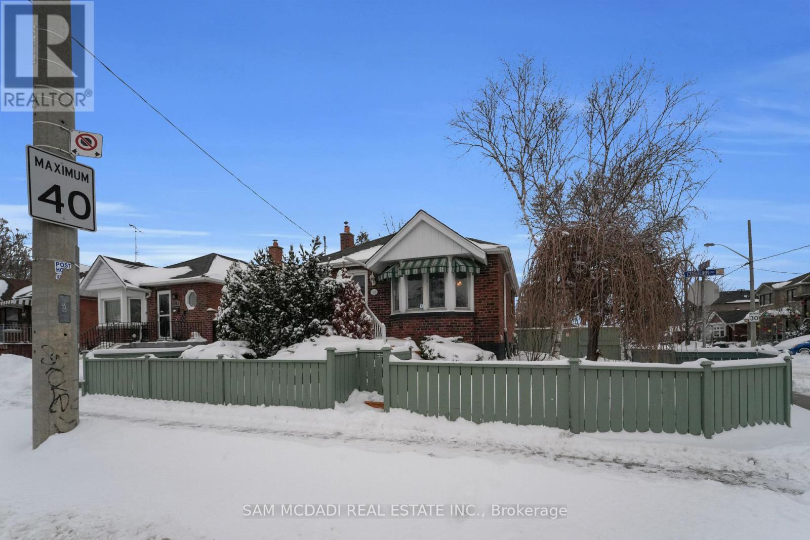 319 Cosburn Avenue, Toronto, Ontario  M4J 2N1 - Photo 2 - E12755204