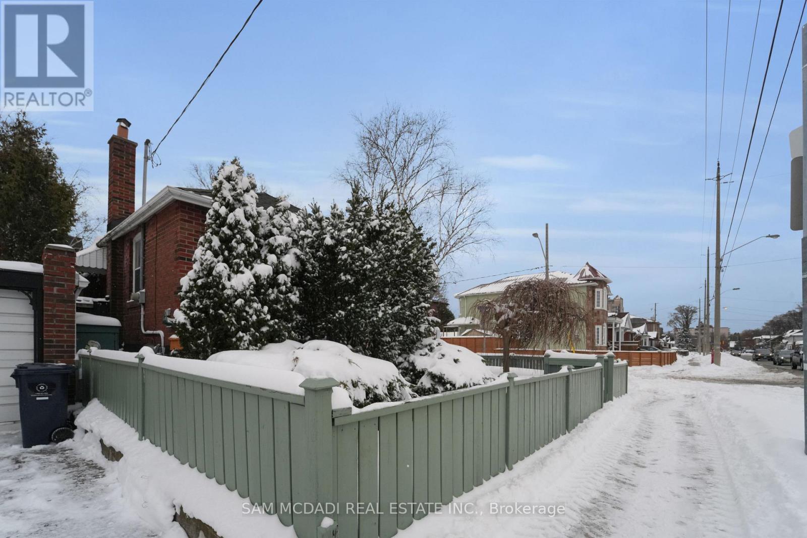 319 Cosburn Avenue, Toronto, Ontario  M4J 2N1 - Photo 7 - E12755204