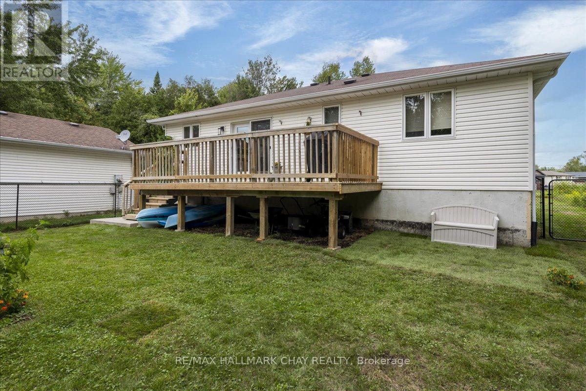 1103 Belle Aire Beach Road, Innisfil, Ontario  L0L 1C0 - Photo 23 - N12752344