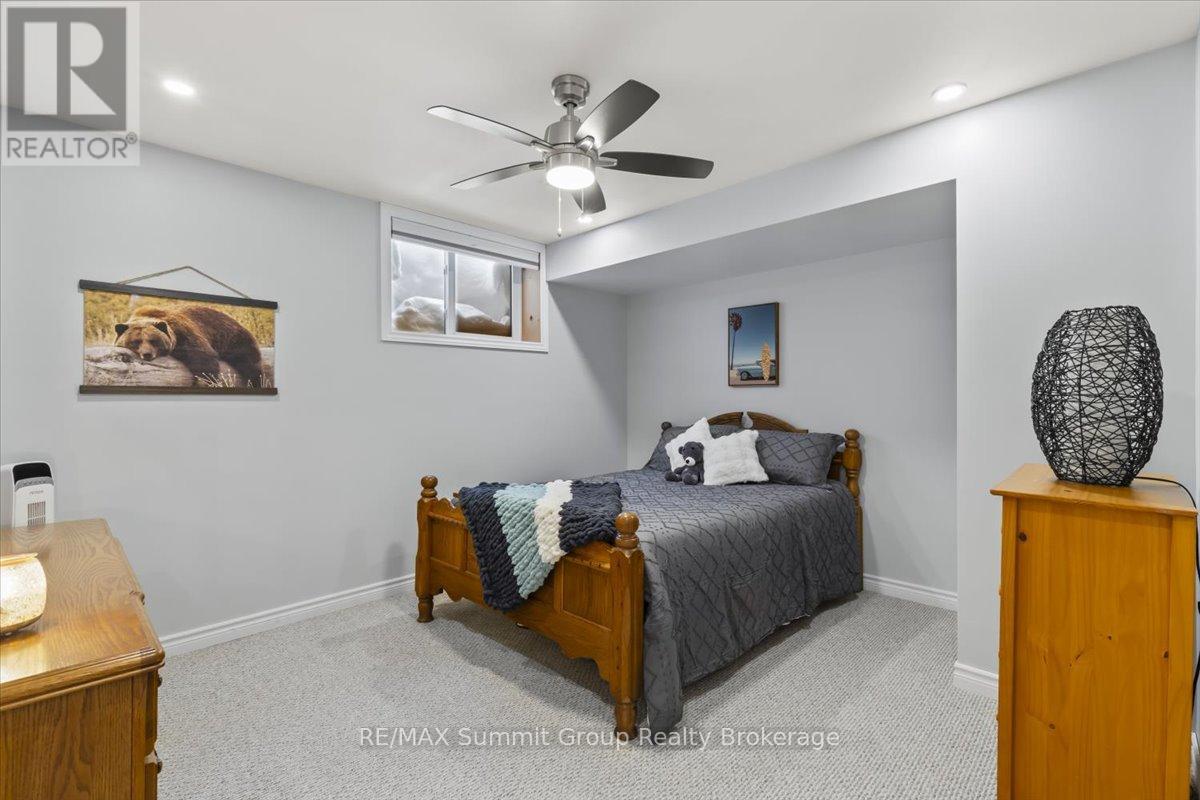 135 Confederation Drive, Chatsworth, Ontario  N0H 1R0 - Photo 22 - X12755256