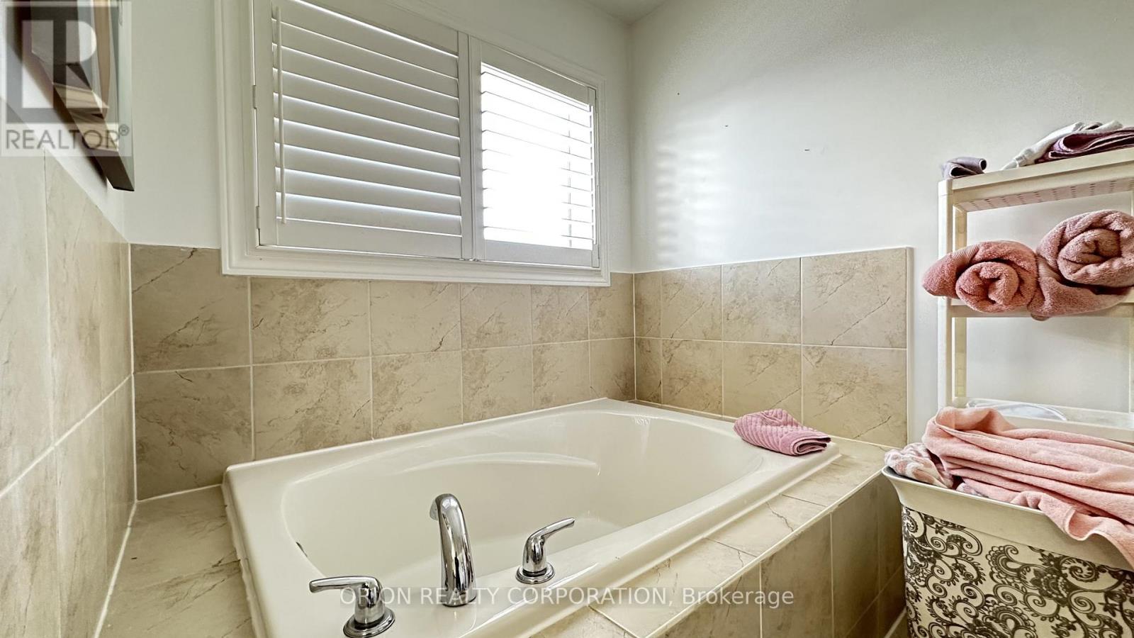 2008 Mullen Street, Innisfil (Alcona), Ontario  L9S 0J8 - Photo 15 - N12754988