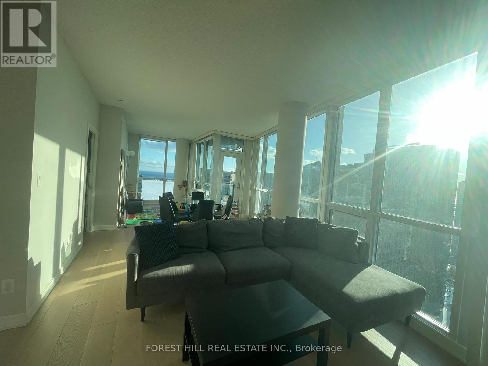 3512 - 33 Bay Street, Toronto (Waterfront Communities), Ontario  M5J 2Z3 - Photo 9 - C12752400