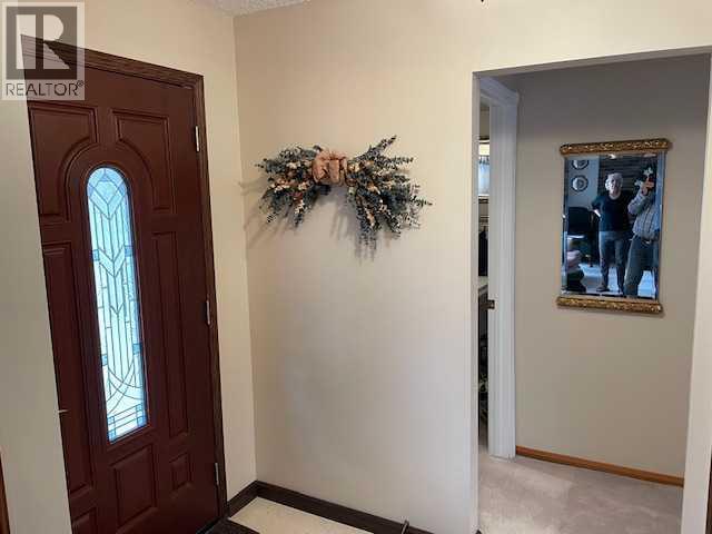 6311 Pineridge Road Ne, Calgary, Alberta  T1Y 1M4 - Photo 9 - A2283199