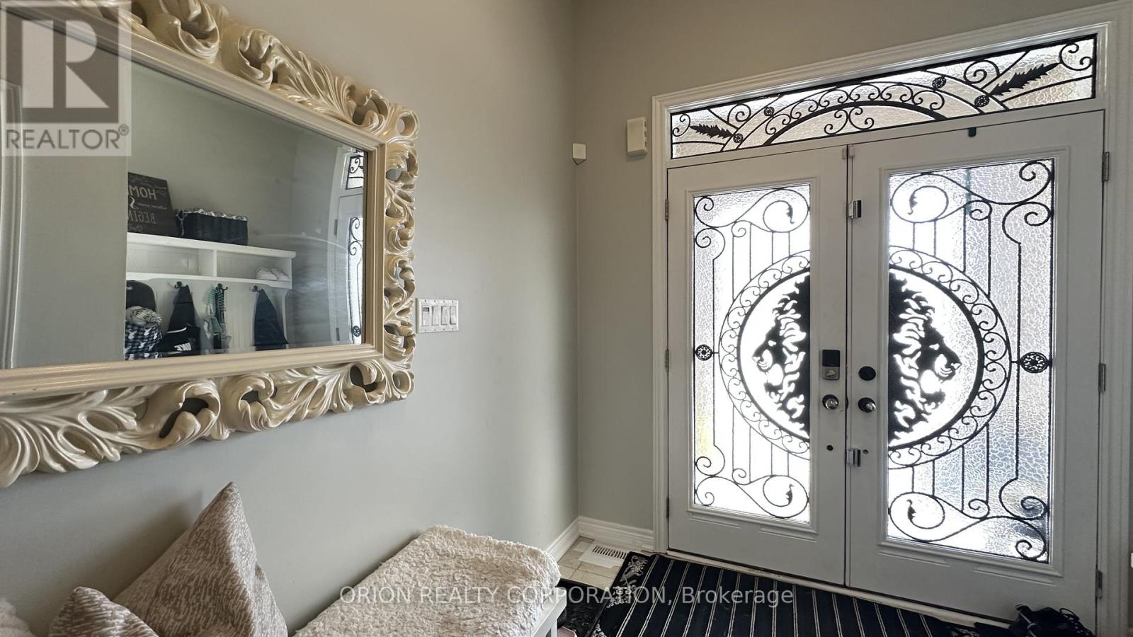 2008 Mullen Street, Innisfil (Alcona), Ontario  L9S 0J8 - Photo 2 - N12754988