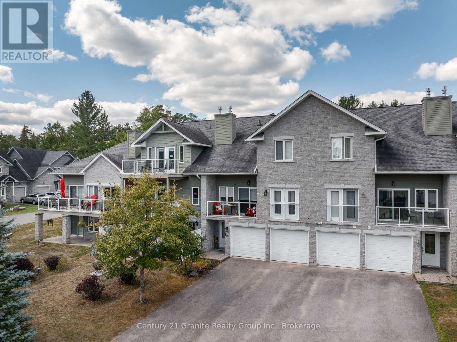 44 Webb Circle, Dysart Et Al, Ontario  K0M 1S0 - Photo 38 - X12755442