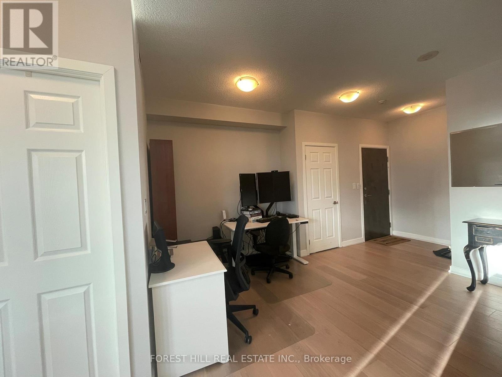 3512 - 33 Bay Street, Toronto (Waterfront Communities), Ontario  M5J 2Z3 - Photo 3 - C12752400