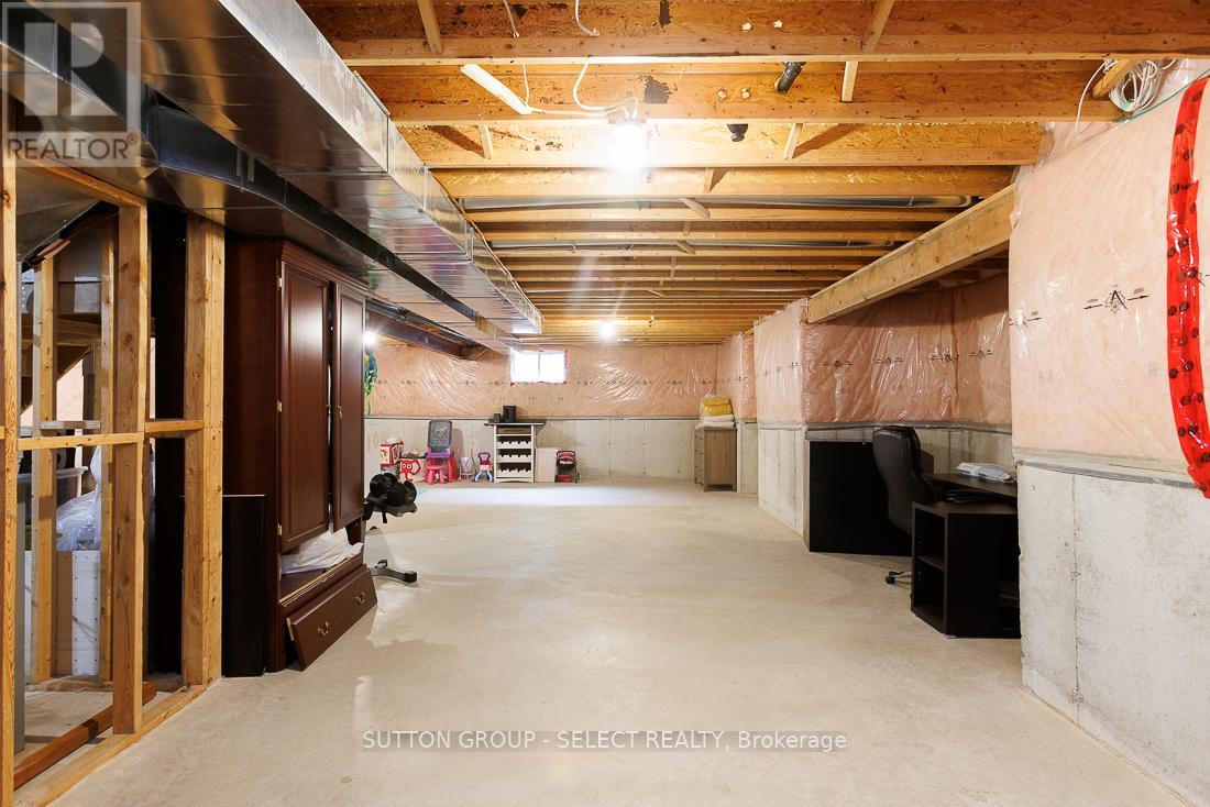 382 Plane Tree Drive, London North, Ontario  N6G 5J4 - Photo 26 - X12754836