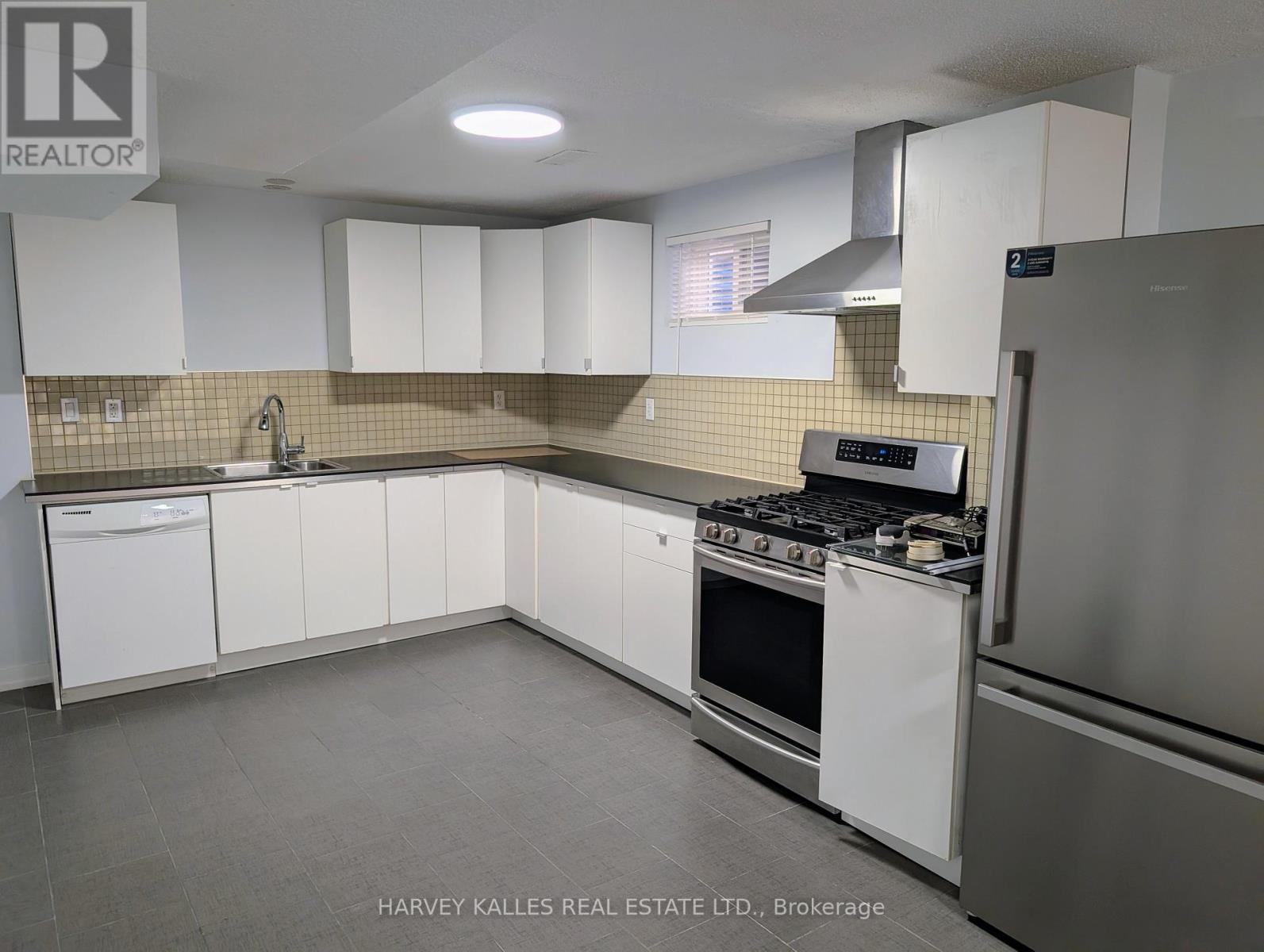 BSMT - 49 BEATRICE WAY, Vaughan, Ontario