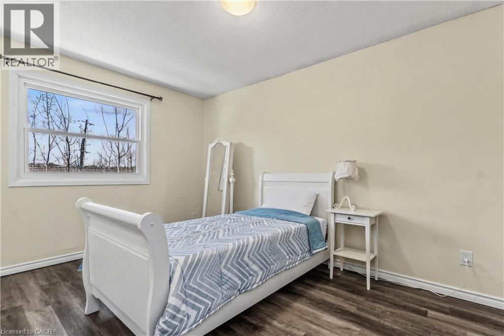 511 Quiet Place Unit# 5, Waterloo, Ontario  N2L 5L6 - Photo 18 - 40799052