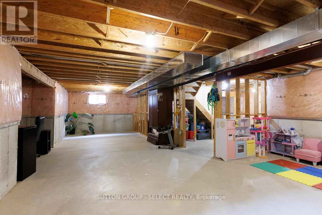 382 Plane Tree Drive, London North, Ontario  N6G 5J4 - Photo 25 - X12754836