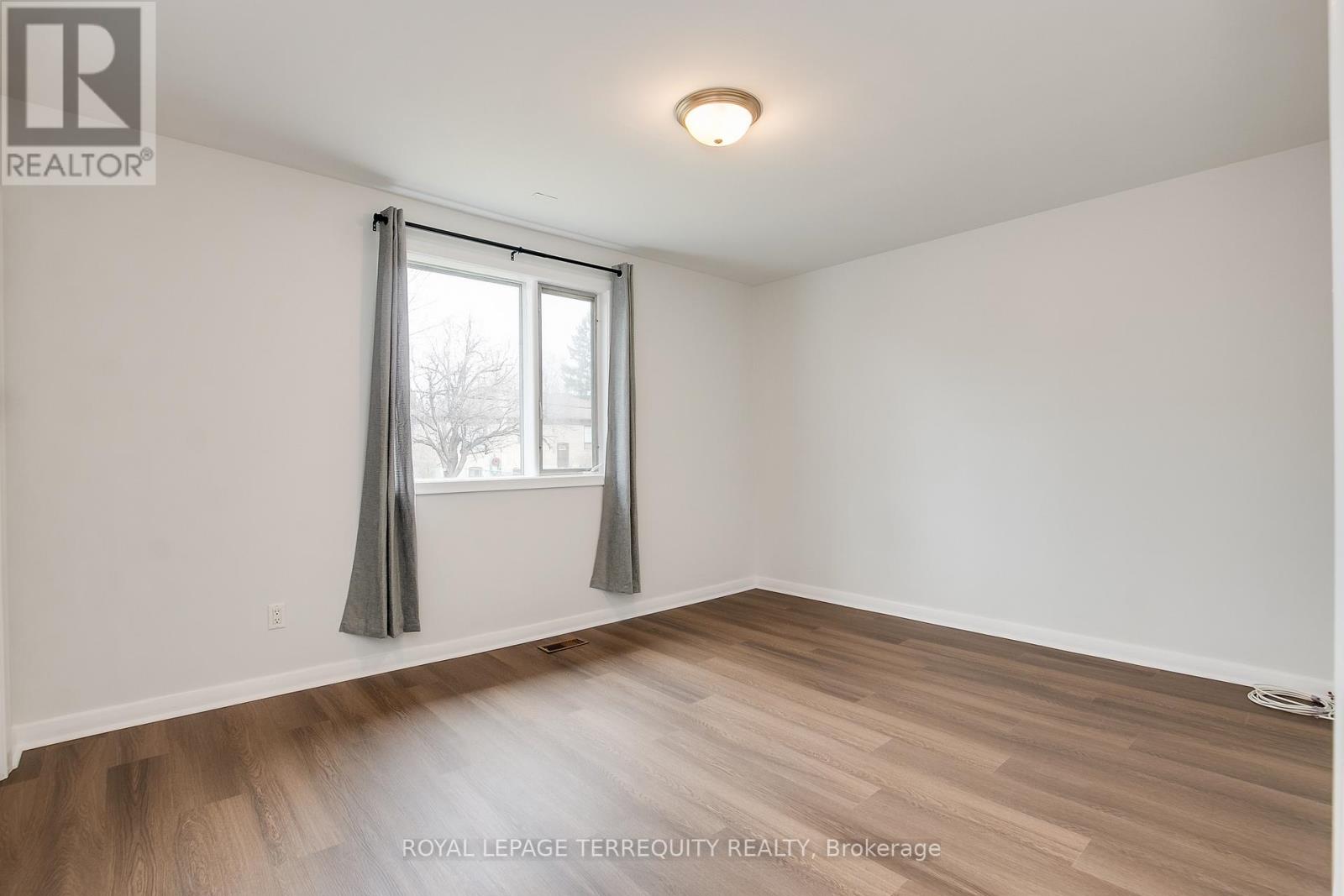 93 Searle Avenue, Toronto (Bathurst Manor), Ontario  M3H 4A8 - Photo 14 - C12755472