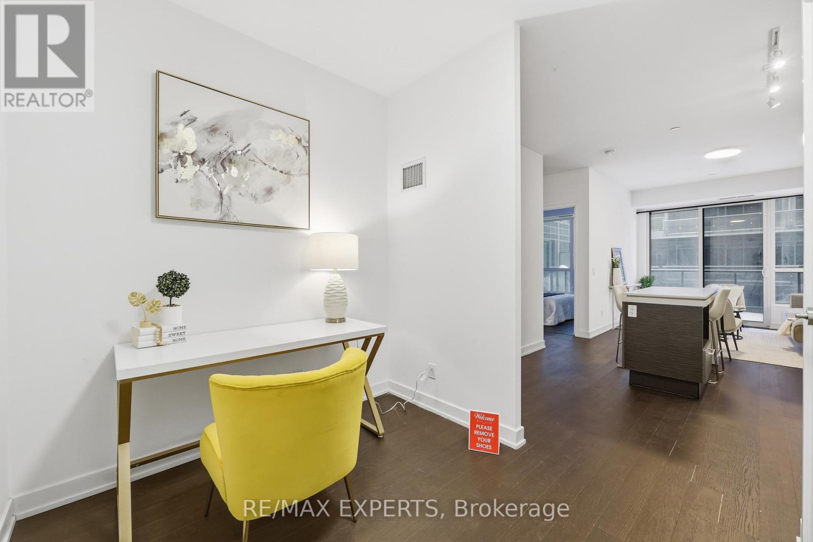 438 - 1030 King Street W, Toronto, Ontario  M6K 0B4 - Photo 2 - C12755428