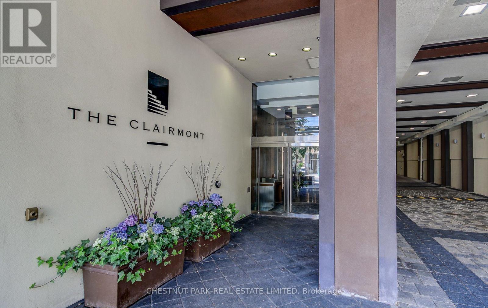 302 - 1430 Yonge Street, Toronto (Yonge-St. Clair), Ontario  M4T 1Y6 - Photo 2 - C12755492