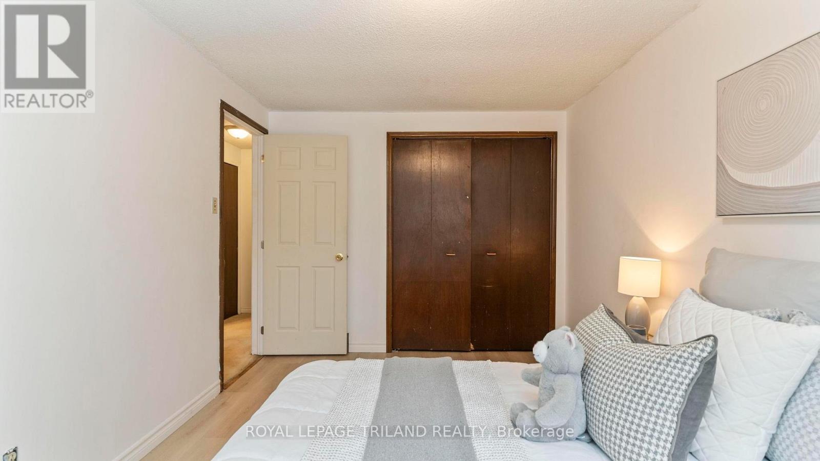 535 Grand View Avenue, London South, Ontario  N6K 3E8 - Photo 31 - X12755356