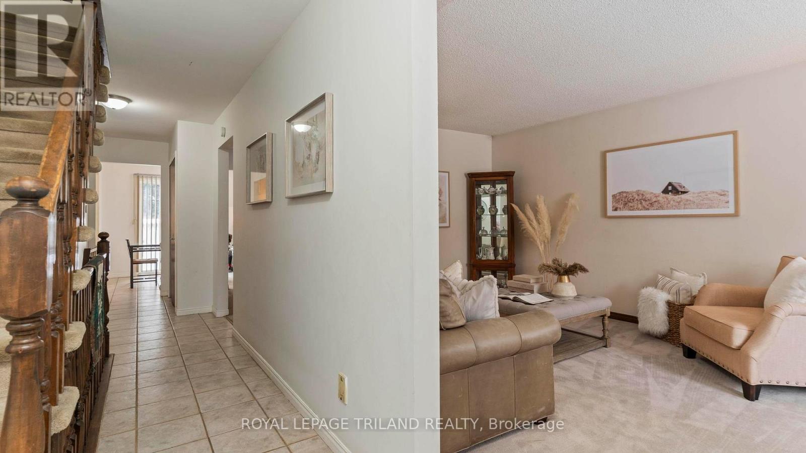 535 Grand View Avenue, London South, Ontario  N6K 3E8 - Photo 4 - X12755356