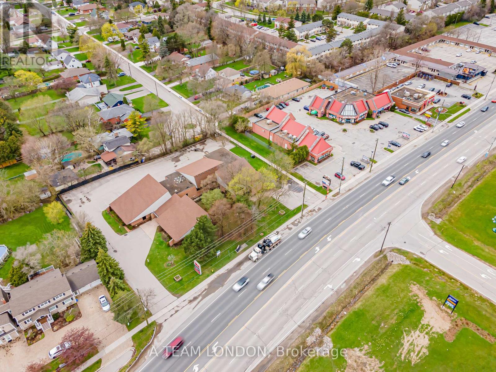 A - 743 Wellington Road, London South, Ontario  N6C 4R5 - Photo 16 - X12022486