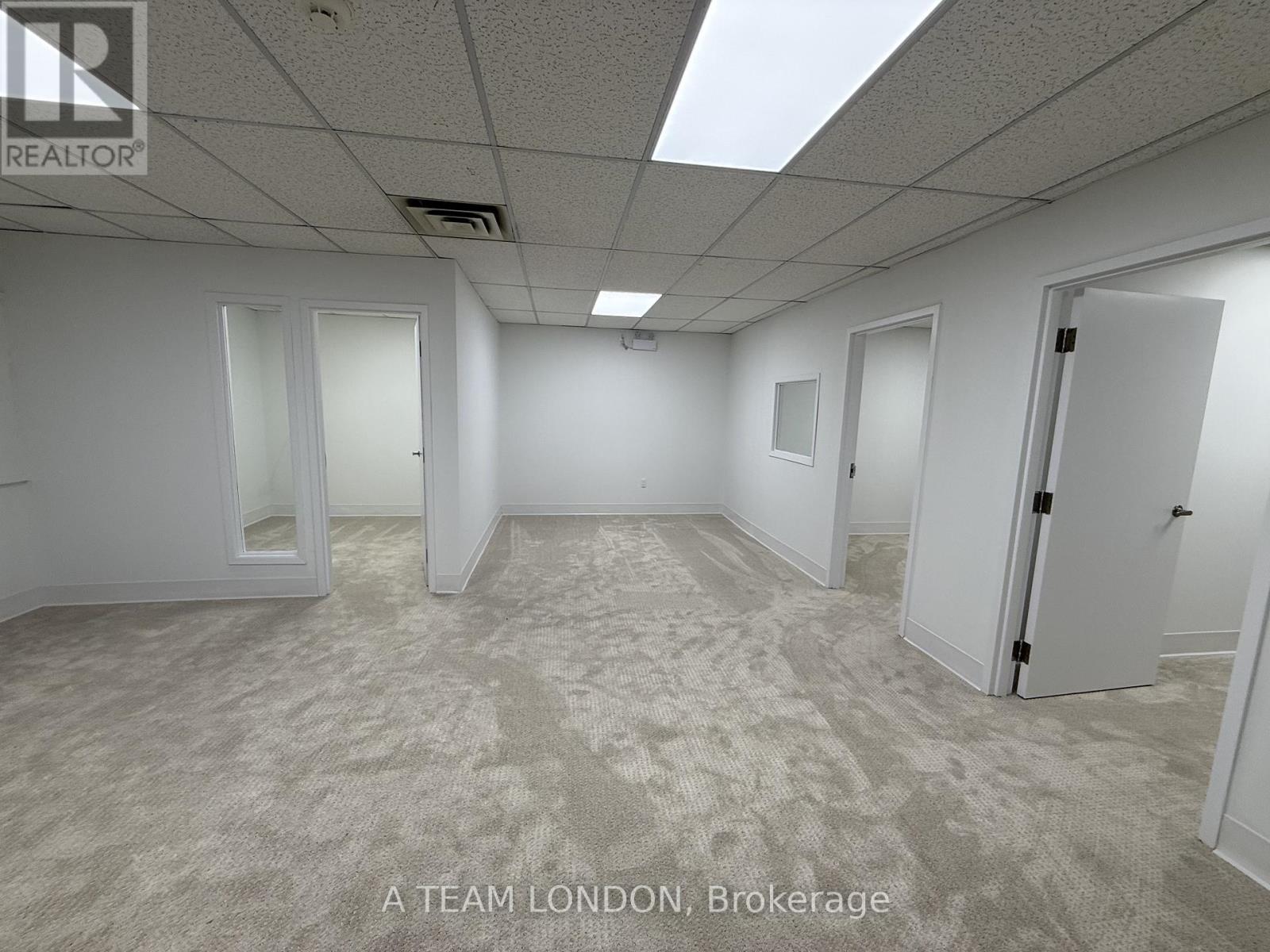 A - 743 Wellington Road, London South, Ontario  N6C 4R5 - Photo 25 - X12022486