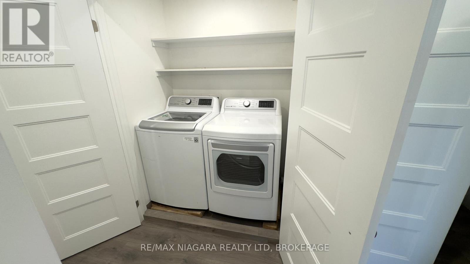 A - 4992 Mcrae Street, Niagara Falls, Ontario  L2E 1P1 - Photo 6 - X12487751