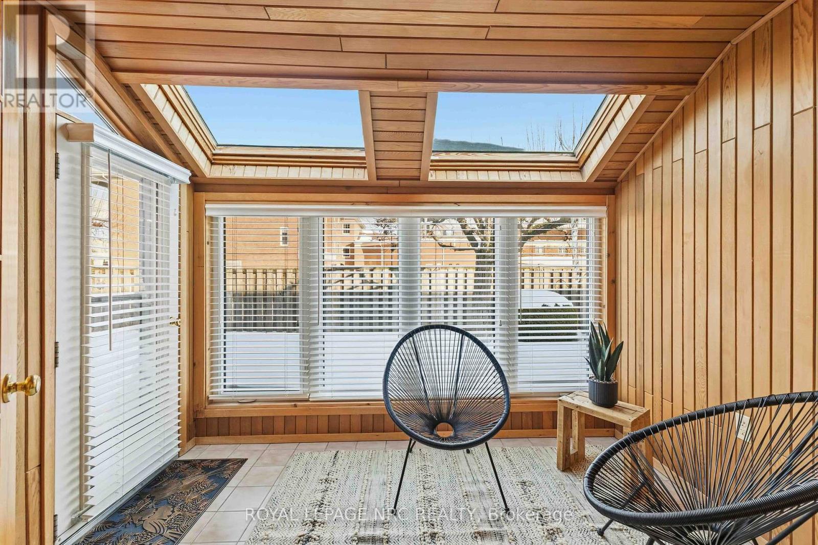 4115 Apple Blossom Lane, Lincoln (Lincoln-Jordan/vineland), Ontario  L0R 2C0 - Photo 12 - X12683736