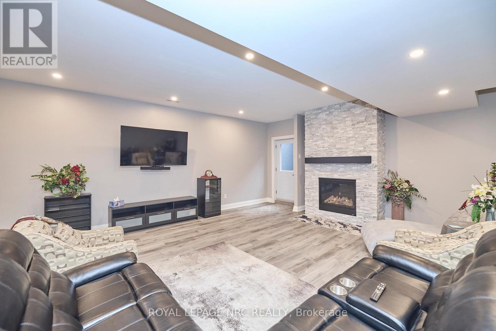 1174 Spears Road, Fort Erie, Ontario  L2A 4N1 - Photo 26 - X12747744