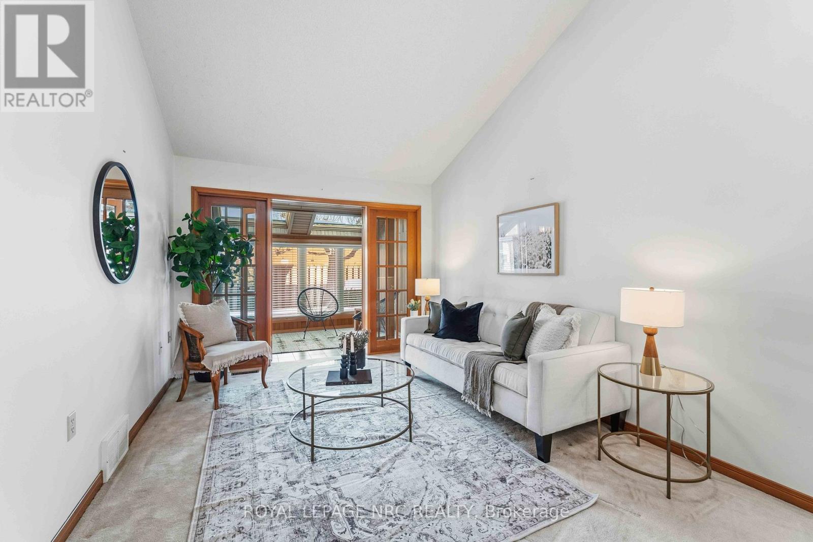 4115 Apple Blossom Lane, Lincoln (Lincoln-Jordan/vineland), Ontario  L0R 2C0 - Photo 9 - X12683736