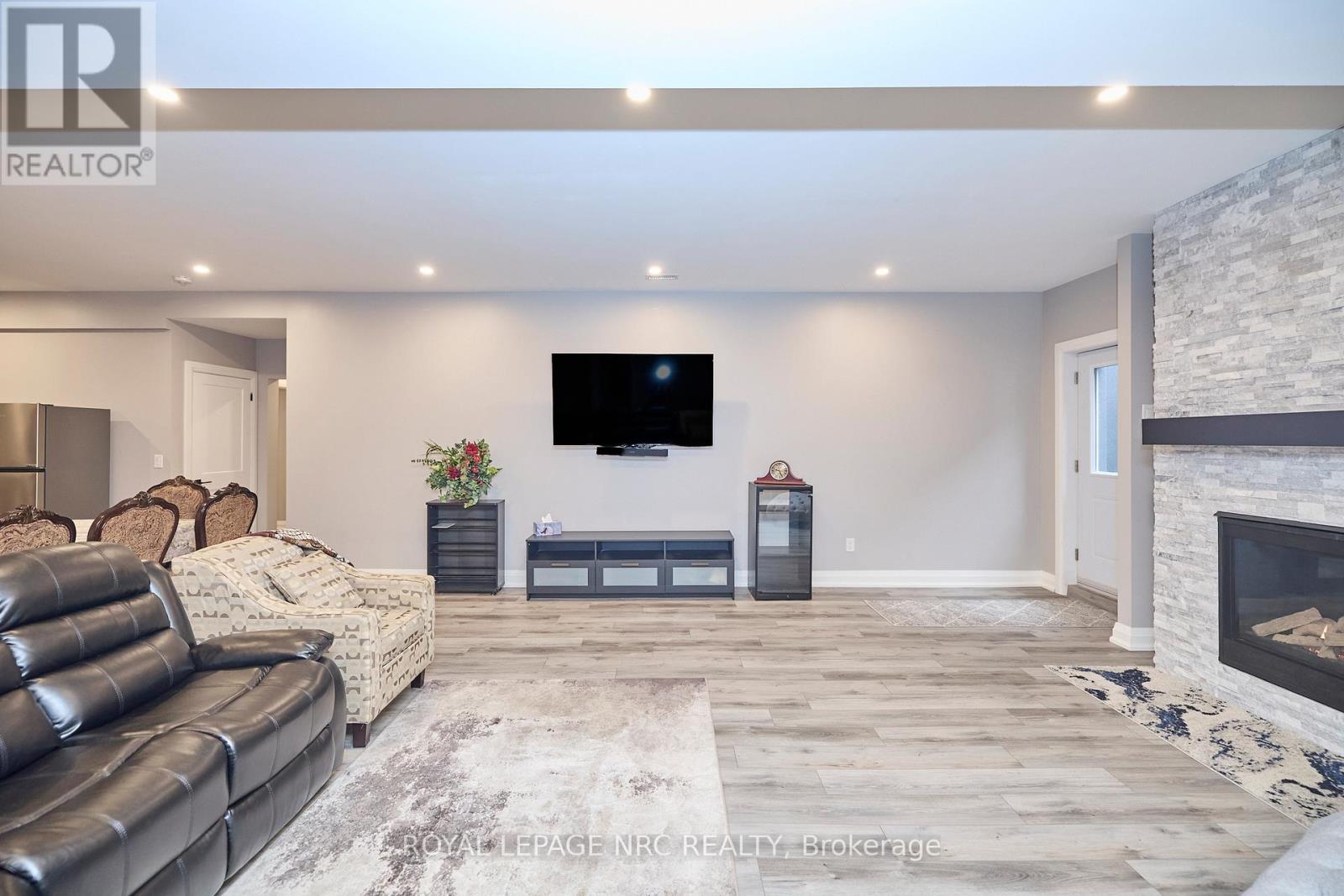 1174 Spears Road, Fort Erie, Ontario  L2A 4N1 - Photo 27 - X12747744