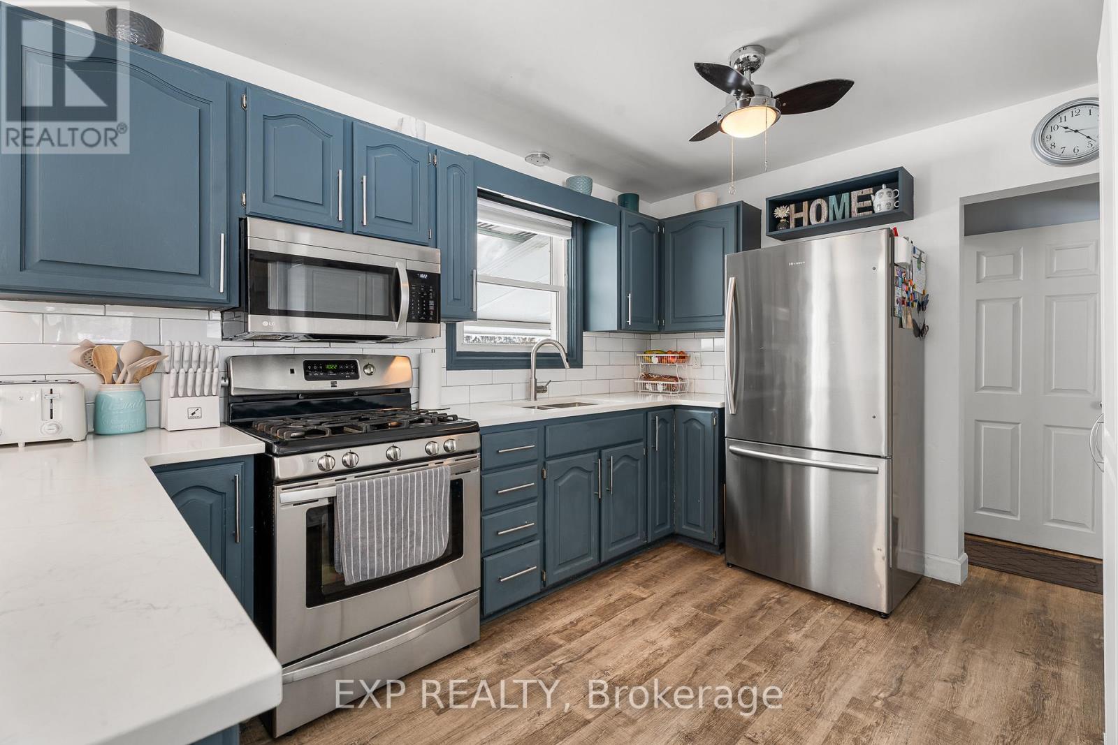 8857 Banting Avenue, Niagara Falls, Ontario  L2G 7A1 - Photo 9 - X12750840