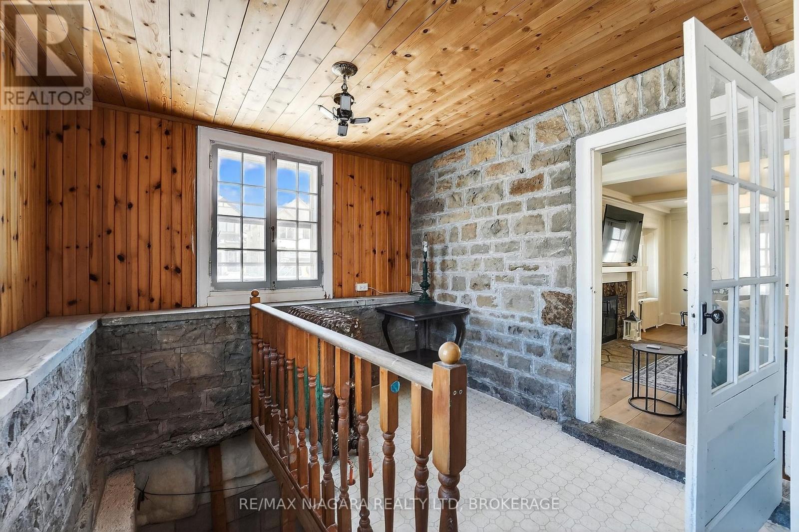 1840 Decew Road, Thorold (Confederation Heights), Ontario  L0S 1E6 - Photo 22 - X12754666