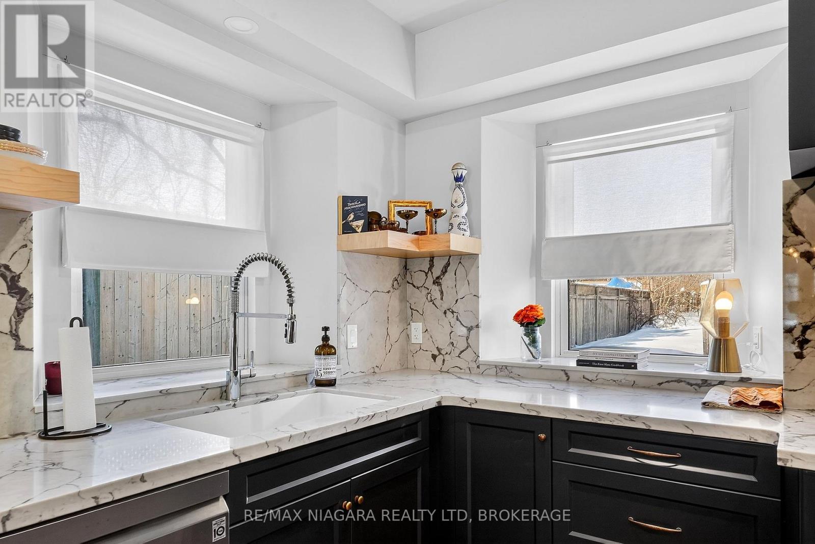 1840 Decew Road, Thorold (Confederation Heights), Ontario  L0S 1E6 - Photo 12 - X12754666