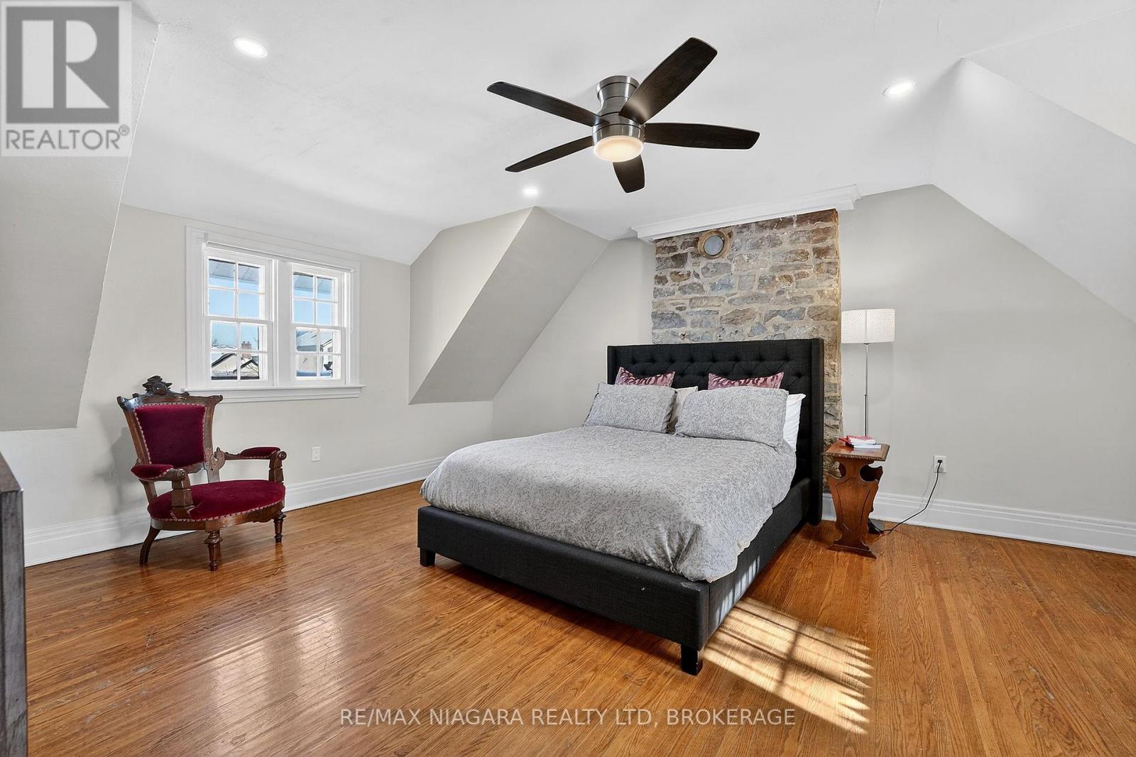 1840 Decew Road, Thorold (Confederation Heights), Ontario  L0S 1E6 - Photo 27 - X12754666