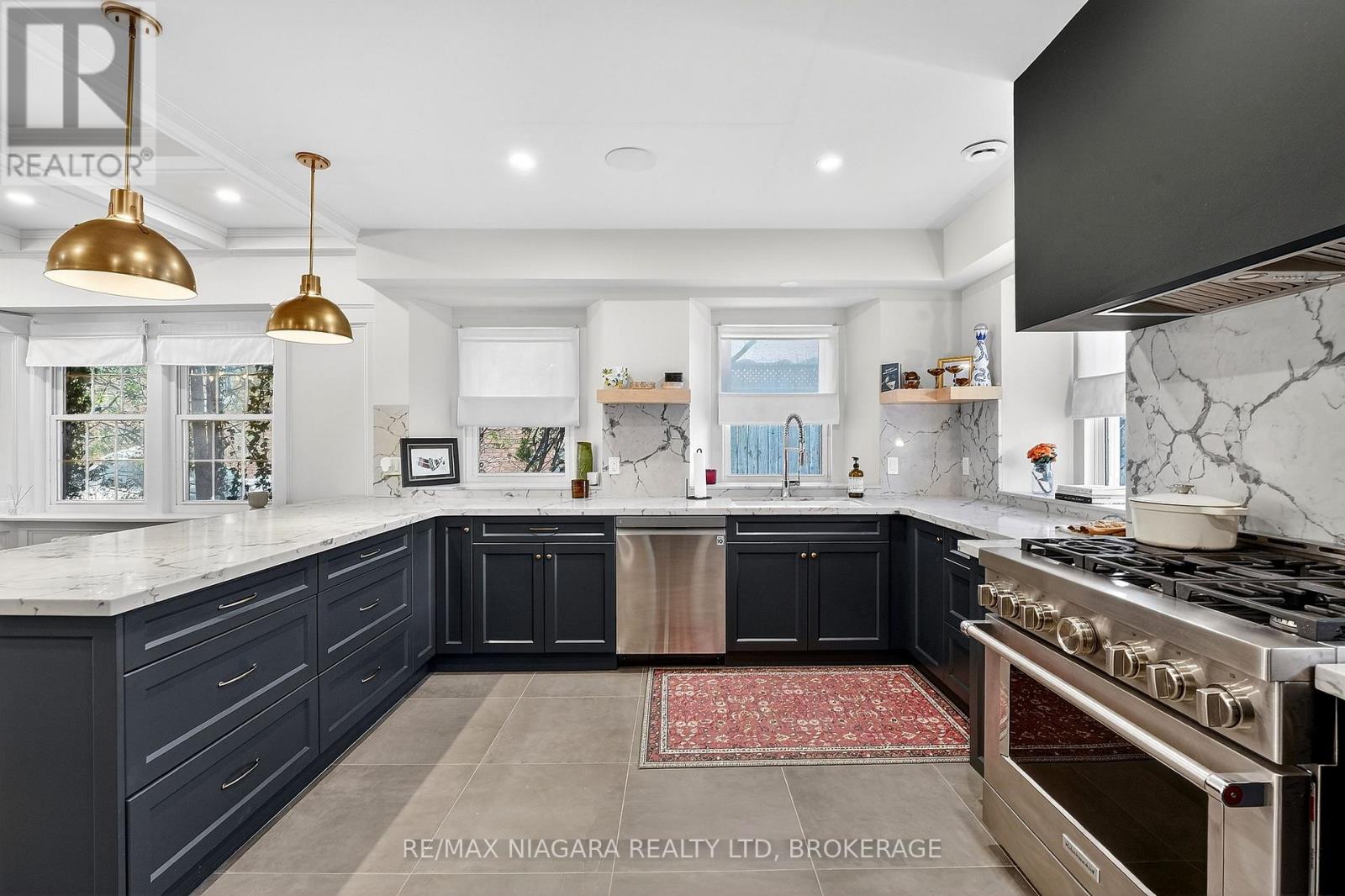 1840 Decew Road, Thorold (Confederation Heights), Ontario  L0S 1E6 - Photo 13 - X12754666