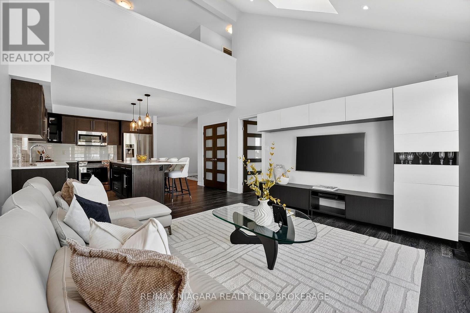 5799 Osprey Avenue, Niagara Falls, Ontario  L2H 0G2 - Photo 15 - X12755170