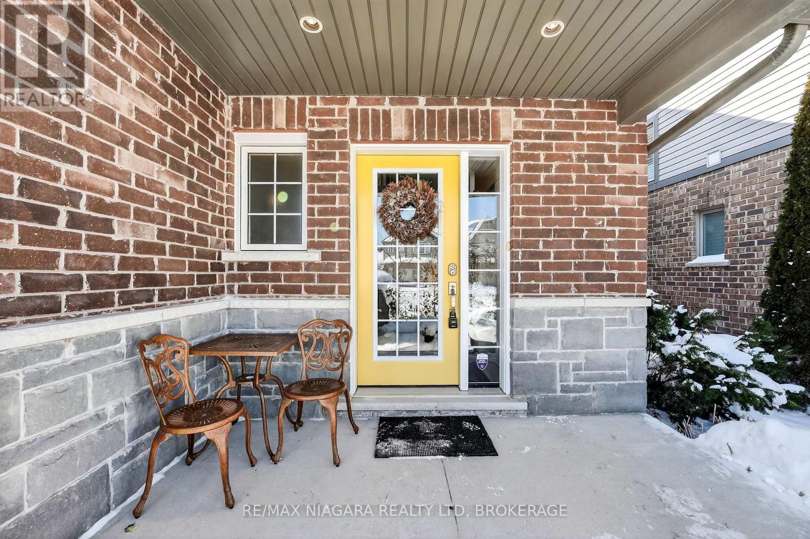 5799 Osprey Avenue, Niagara Falls, Ontario  L2H 0G2 - Photo 4 - X12755170