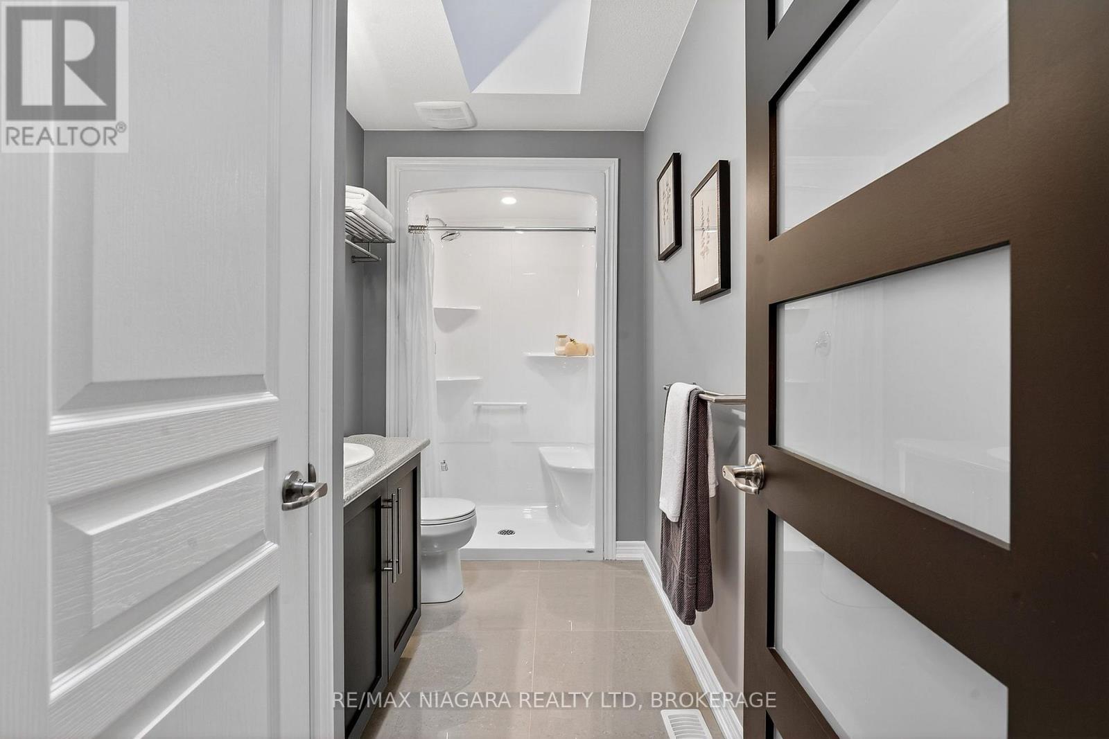 5799 Osprey Avenue, Niagara Falls, Ontario  L2H 0G2 - Photo 27 - X12755170