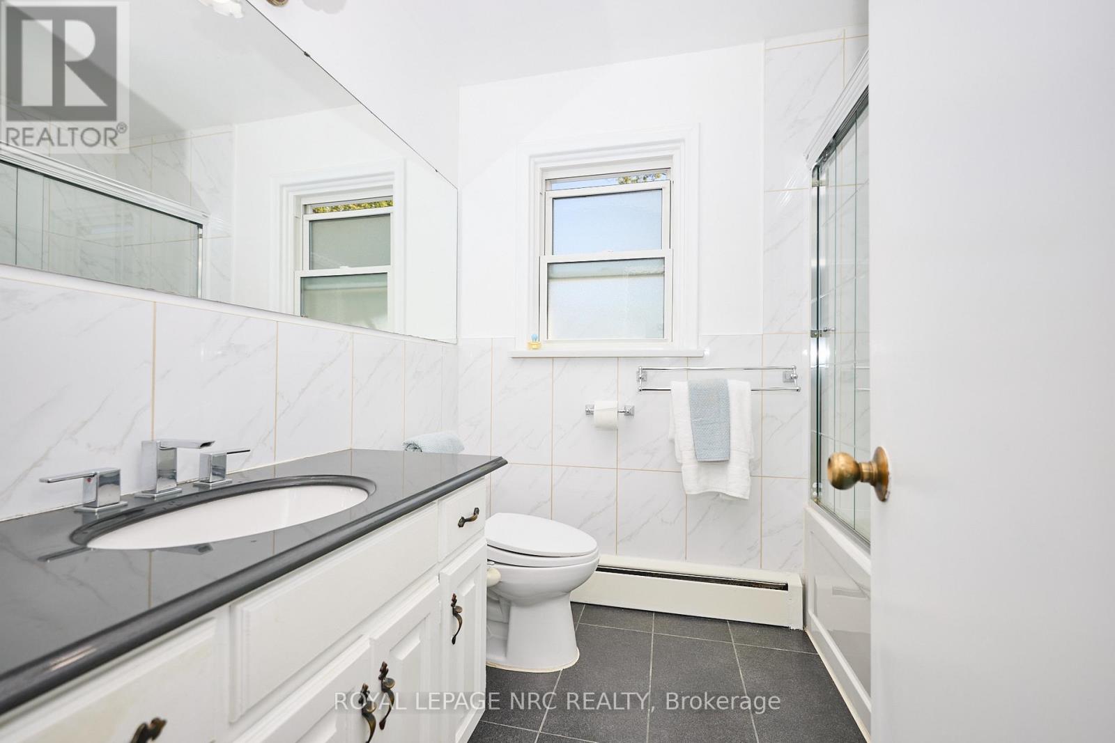 81 Riverview Boulevard, St. Catharines, Ontario  L2T 3L9 - Photo 36 - X12754984