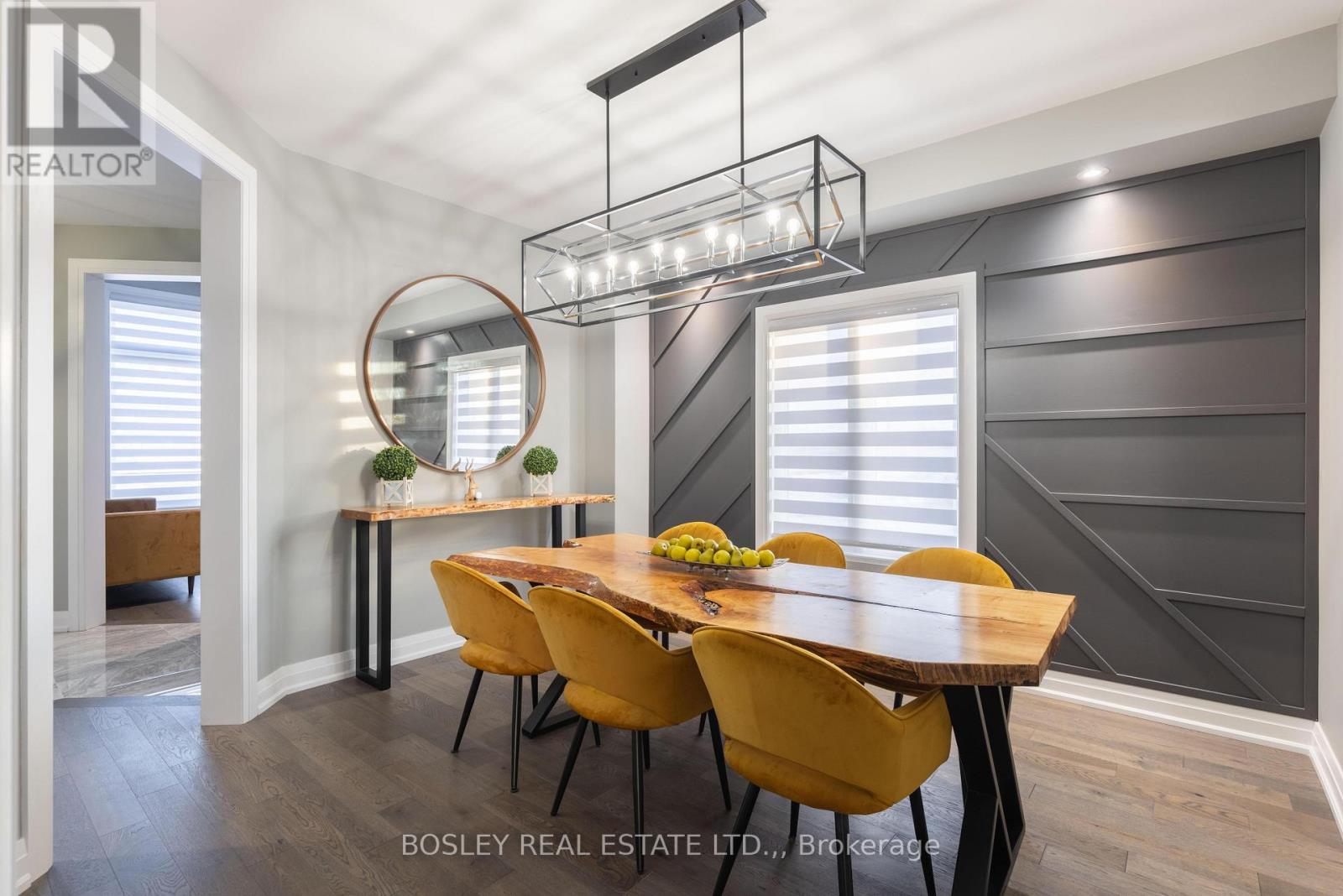 251 Shoreview Drive, Welland (Hwy 406/welland), Ontario  L3B 0H3 - Photo 2 - X12756788