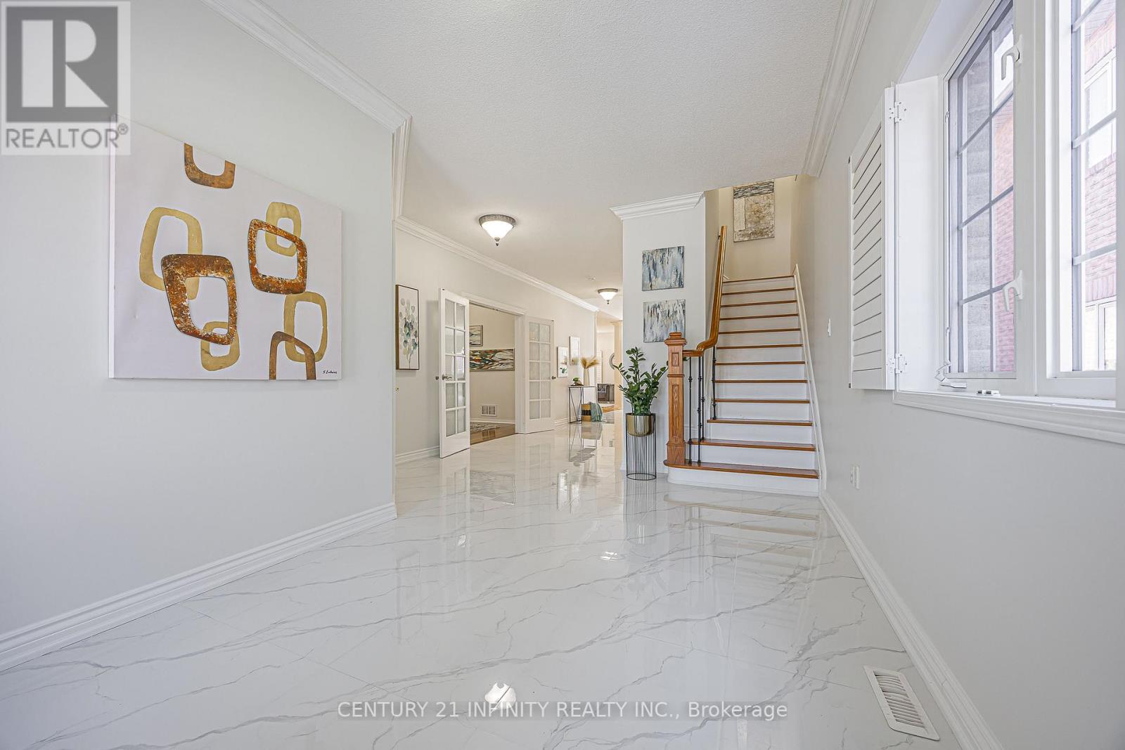 31 Gloria Crescent, Whitby, Ontario  L1P 1V4 - Photo 4 - E12754638