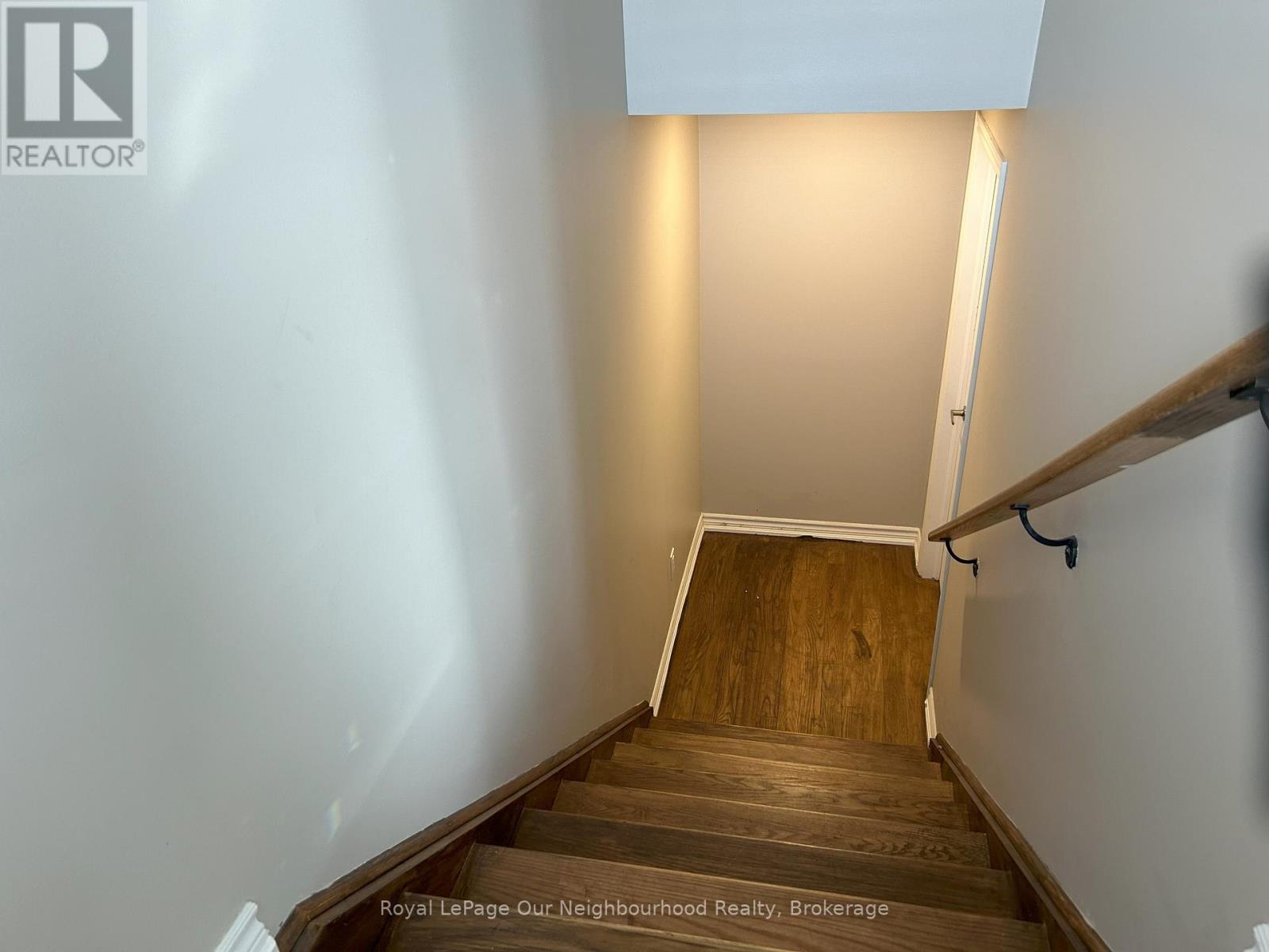 249 Fleetwood Drive, Oshawa (Eastdale), Ontario  L1K 3E8 - Photo 18 - E12754978