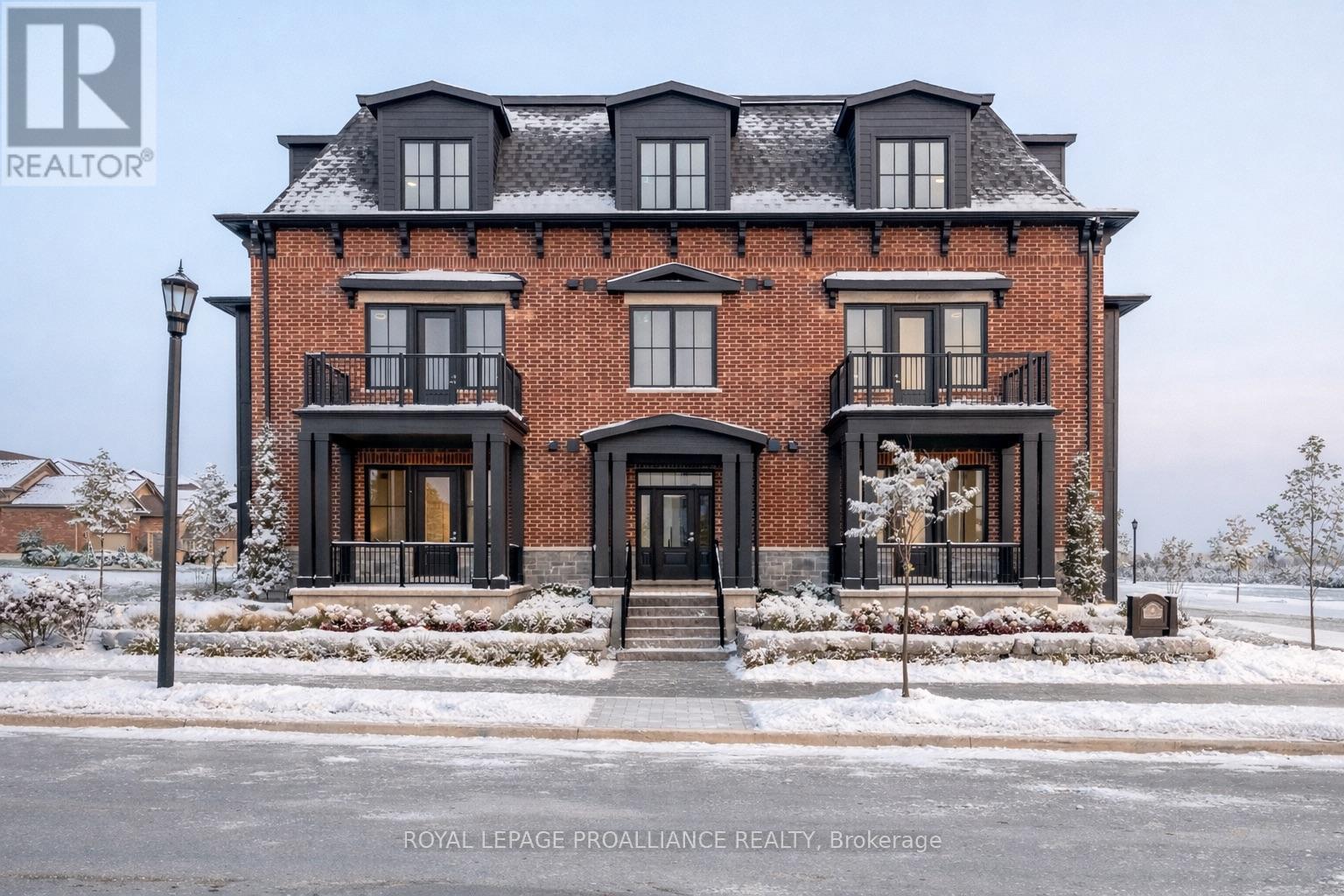 202 - 941 CHARLES WILSON PARKWAY, Cobourg, Ontario