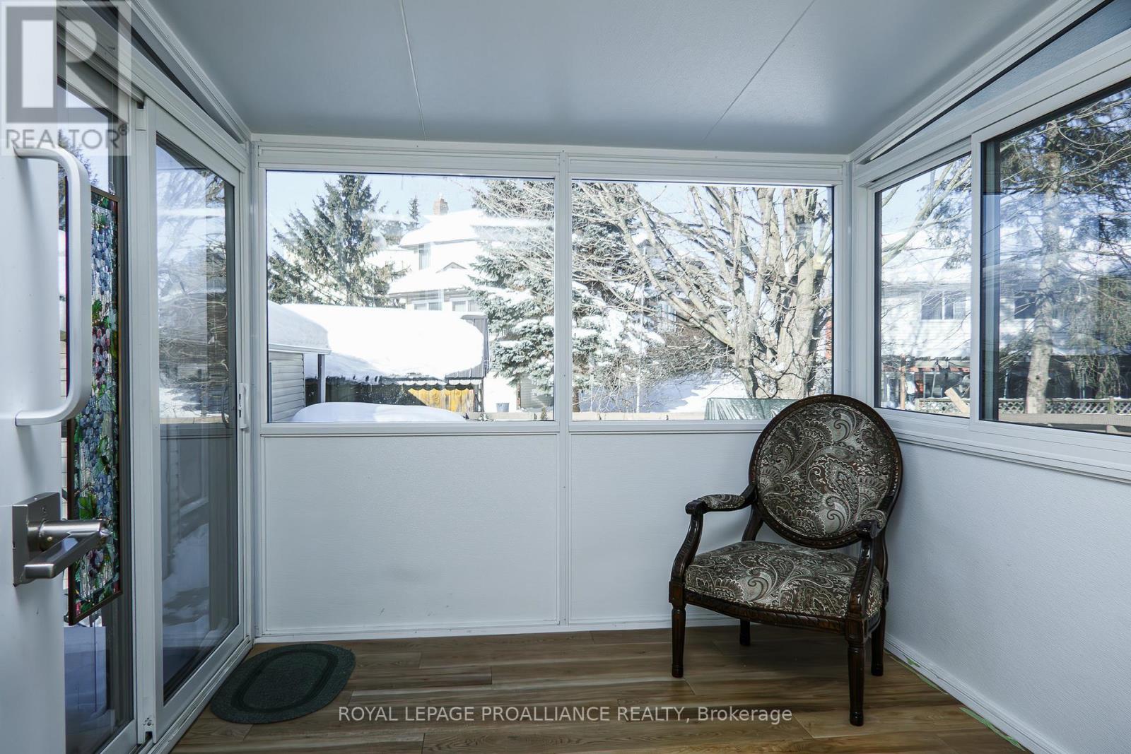 10 Devere Gardens, Quinte West (Trenton Ward), Ontario  K8V 3M3 - Photo 24 - X12754462