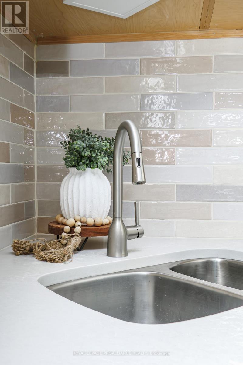 10 Devere Gardens, Quinte West (Trenton Ward), Ontario  K8V 3M3 - Photo 27 - X12754462