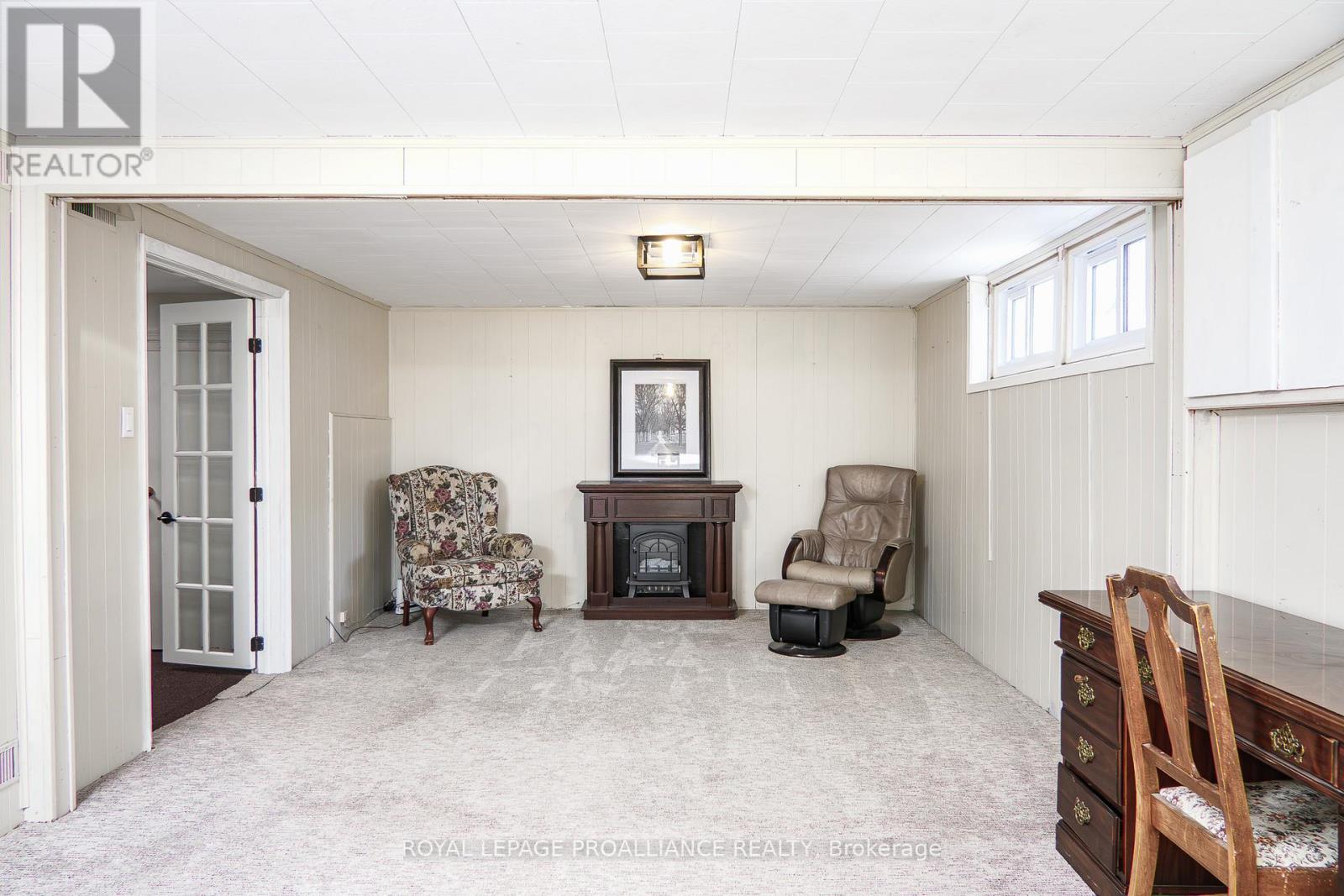 10 Devere Gardens, Quinte West (Trenton Ward), Ontario  K8V 3M3 - Photo 32 - X12754462