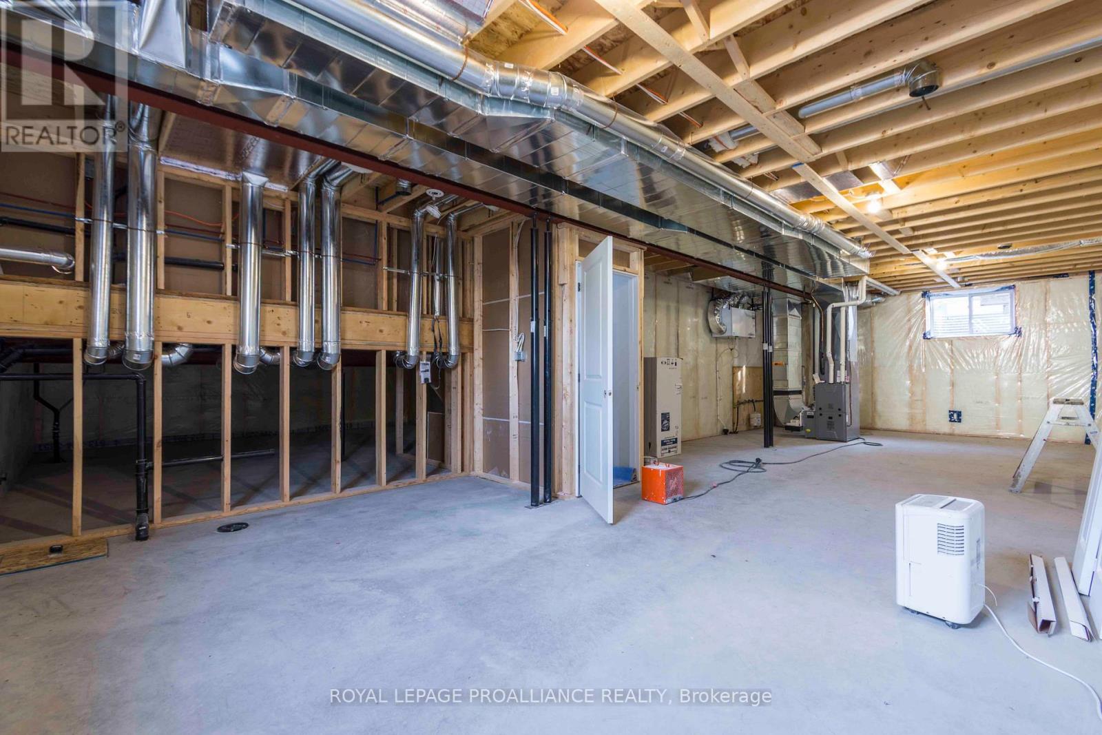 63 Meagan Lane, Quinte West (Frankford Ward), Ontario  K0K 2C0 - Photo 28 - X12755220