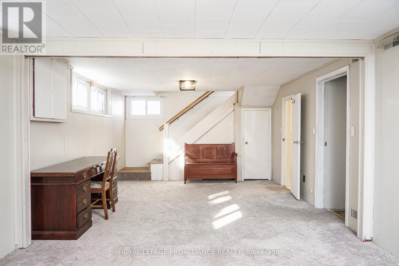 10 Devere Gardens, Quinte West (Trenton Ward), Ontario  K8V 3M3 - Photo 33 - X12754462