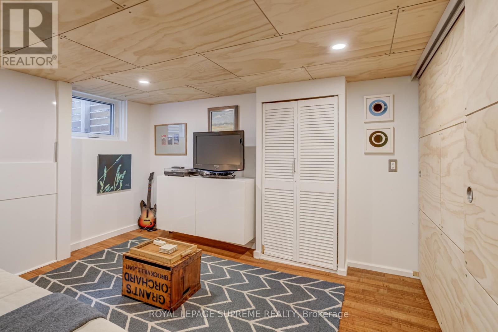 11 West Lynn Avenue, Toronto (Woodbine Corridor), Ontario  M4C 3V7 - Photo 20 - E12754000