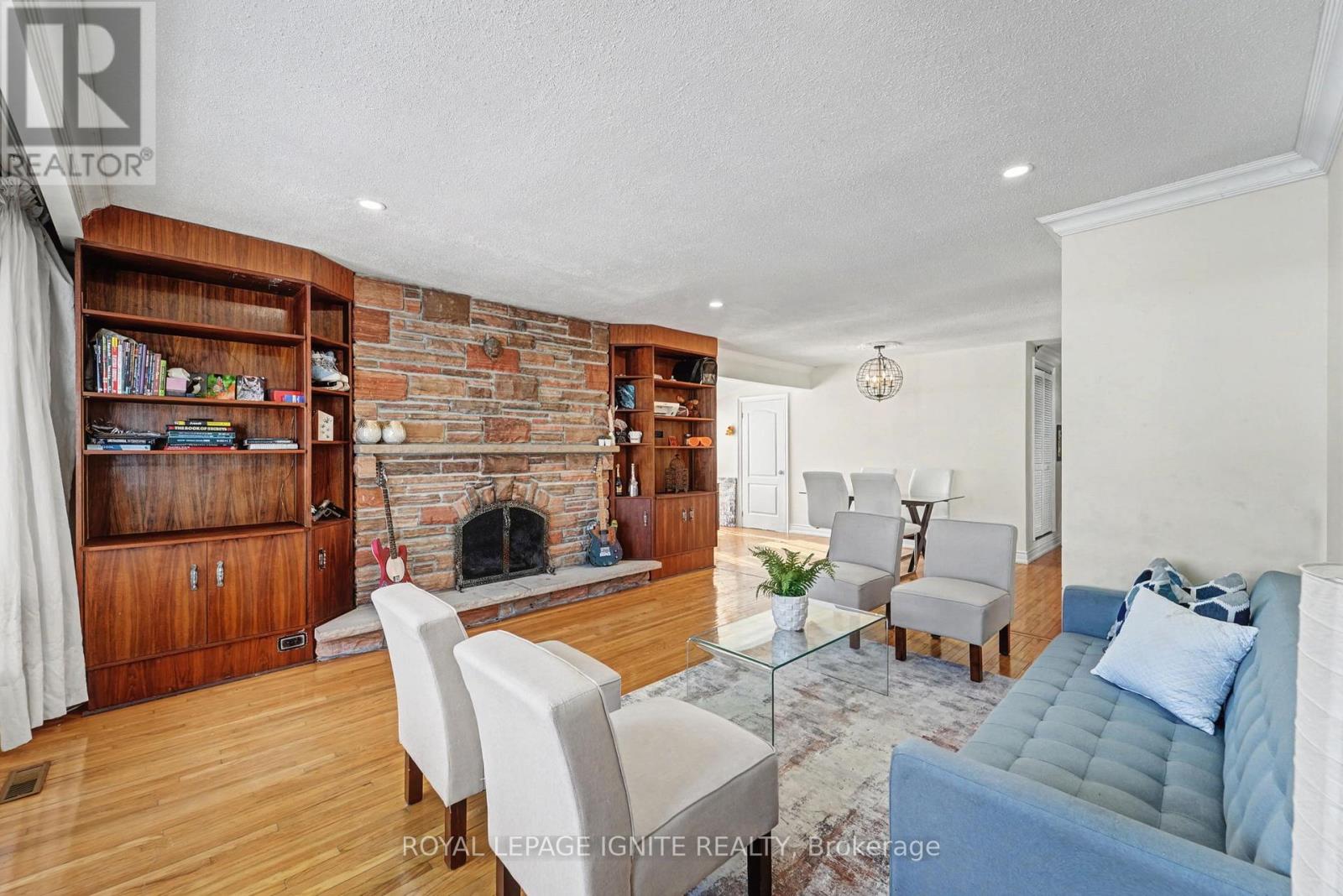 174 Darlingside Drive, Toronto (West Hill), Ontario  M1E 3P6 - Photo 7 - E12755402