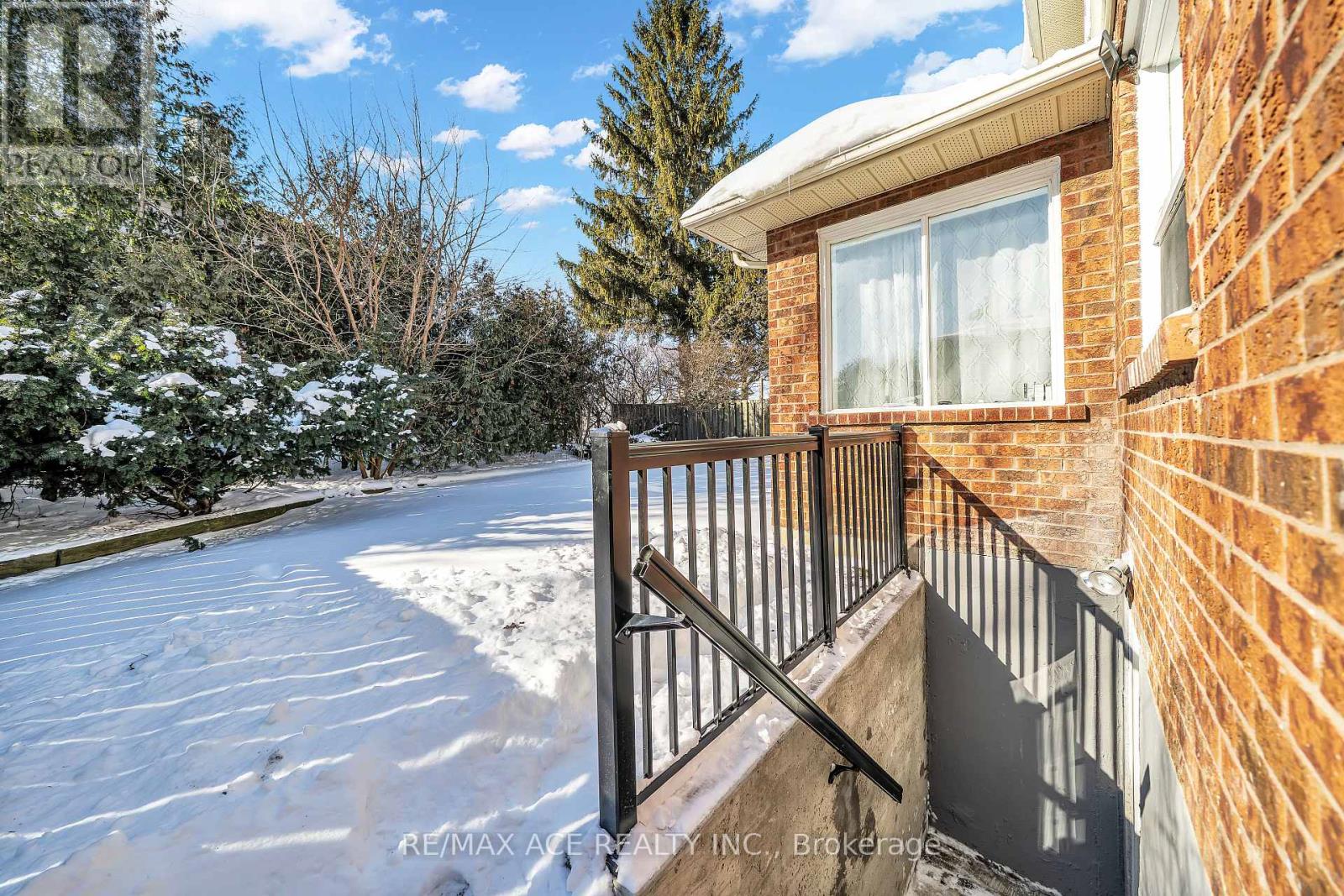 4 Broughton Court, Whitby (Pringle Creek), Ontario  L1N 6Y8 - Photo 33 - E12755412